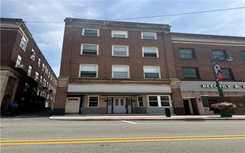 116/118 Center Ave, Somerset, 15501, ,Commercial-industrial-business,For Sale,Center Ave,1715423