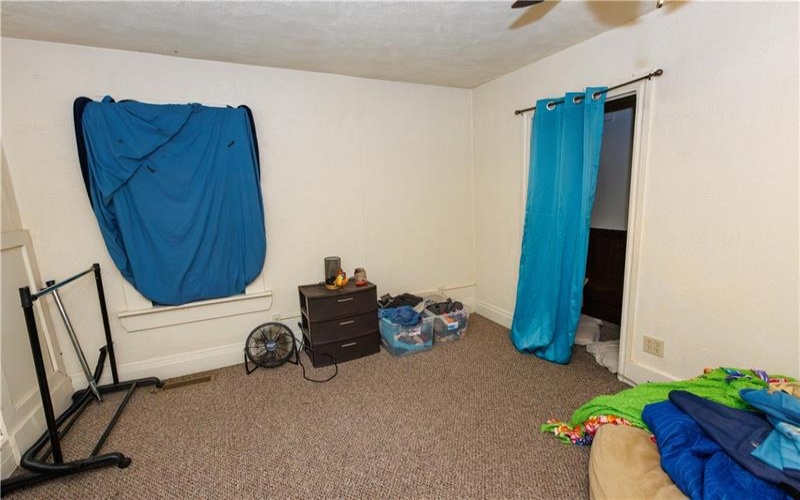 213 2nd Ave, Elco, 15434, 2 Bedrooms Bedrooms, 7 Rooms Rooms,3 BathroomsBathrooms,Residential,For Sale,2nd Ave,1715435