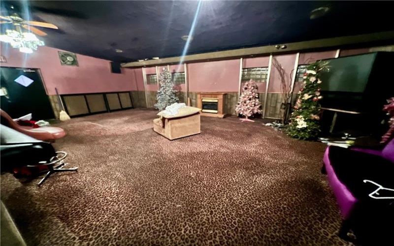 660 GALLATIN AVENUE, UNIONTOWN, 15401, ,Commercial-industrial-business,For Sale,GALLATIN AVENUE,1702426