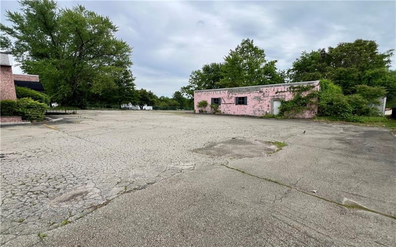 660 GALLATIN AVENUE, 15401, 15401, 2 Bedrooms Bedrooms, ,1.1 BathroomsBathrooms,Residential,For Sale,GALLATIN AVENUE,1702432