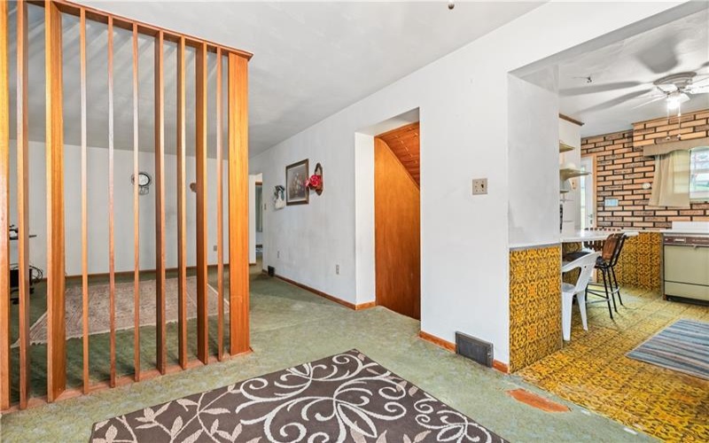 6403 Old William Penn Highway, Eport, 15632, 3 Bedrooms Bedrooms, 9 Rooms Rooms,2 BathroomsBathrooms,Residential,For Sale,Old William Penn Highway,1702587