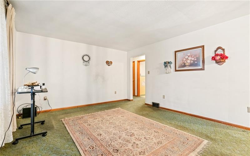 6403 Old William Penn Highway, Eport, 15632, 3 Bedrooms Bedrooms, 9 Rooms Rooms,2 BathroomsBathrooms,Residential,For Sale,Old William Penn Highway,1702587