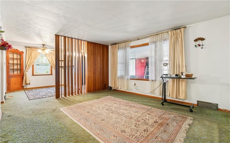 6403 Old William Penn Highway, Eport, 15632, 3 Bedrooms Bedrooms, 9 Rooms Rooms,2 BathroomsBathrooms,Residential,For Sale,Old William Penn Highway,1702587