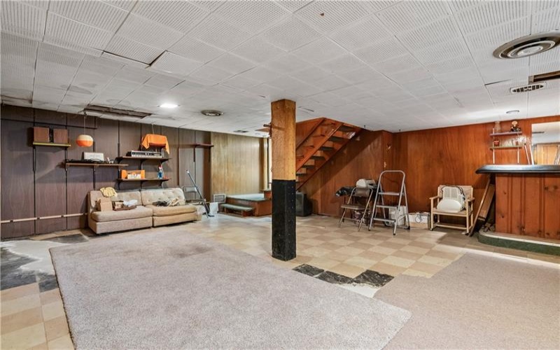 6403 Old William Penn Highway, Eport, 15632, 3 Bedrooms Bedrooms, 9 Rooms Rooms,2 BathroomsBathrooms,Residential,For Sale,Old William Penn Highway,1702587