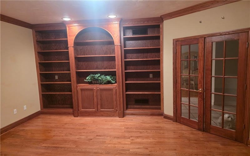 127 Woodhaven Dr, Jeannette, 15644, 4 Bedrooms Bedrooms, 10 Rooms Rooms,4.1 BathroomsBathrooms,Residential,For Sale,Woodhaven Dr,1715724