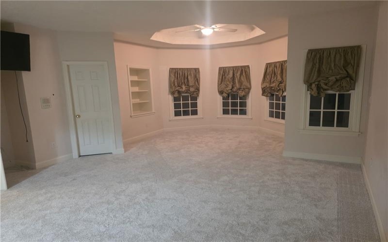127 Woodhaven Dr, Jeannette, 15644, 4 Bedrooms Bedrooms, 10 Rooms Rooms,4.1 BathroomsBathrooms,Residential,For Sale,Woodhaven Dr,1715724