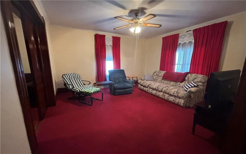 201 Arthur Avenue, Scottdale, 15683, 3 Bedrooms Bedrooms, 7 Rooms Rooms,1 BathroomBathrooms,Residential,For Sale,Arthur Avenue,1715884