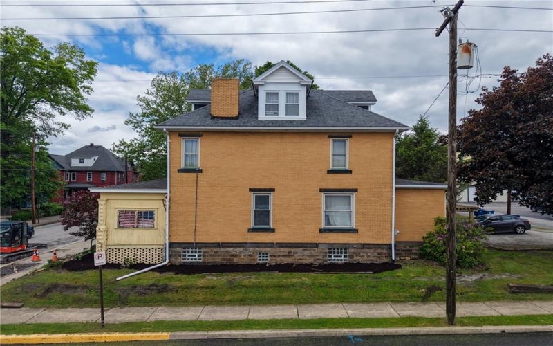 201 Thompson St, Latrobe, 15650, ,Multi-unit,For Sale,Thompson St,1702697