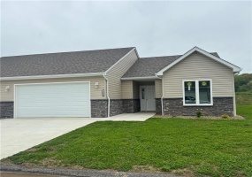1590 Lois Road, Latrobe, 15650, 3 Bedrooms Bedrooms, 6 Rooms Rooms,2 BathroomsBathrooms,Residential,For Sale,Lois Road,1716075