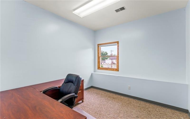 138 Mcdonald St, Mc Donald, 15057, ,Commercial-industrial-business,For Sale,Mcdonald St,1703038