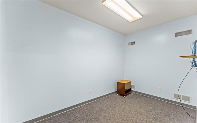 138 Mcdonald St, Mc Donald, 15057, ,Commercial-industrial-business,For Sale,Mcdonald St,1703038