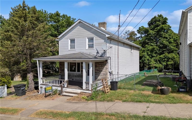 220 ONEIDA STREET, MONESSEN, 15062, 3 Bedrooms Bedrooms, 7 Rooms Rooms,1 BathroomBathrooms,Residential,For Sale,ONEIDA STREET,1716092