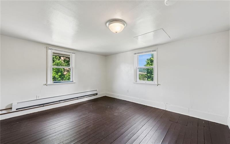 220 ONEIDA STREET, MONESSEN, 15062, 3 Bedrooms Bedrooms, 7 Rooms Rooms,1 BathroomBathrooms,Residential,For Sale,ONEIDA STREET,1716092