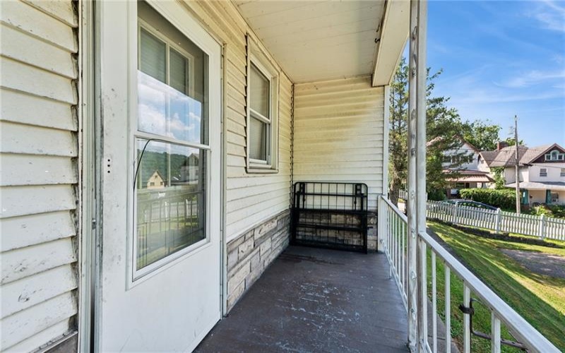 220 ONEIDA STREET, MONESSEN, 15062, 3 Bedrooms Bedrooms, 7 Rooms Rooms,1 BathroomBathrooms,Residential,For Sale,ONEIDA STREET,1716092