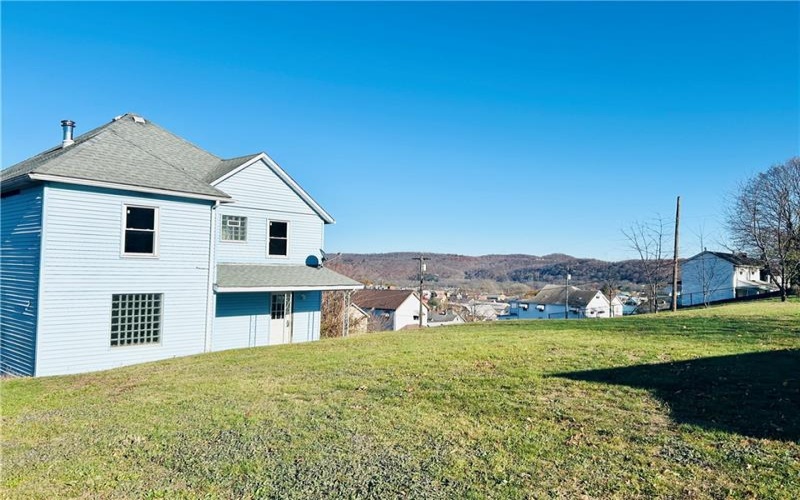 403 Lowell Street, Vandergrift, 15690, 4 Bedrooms Bedrooms, ,2 BathroomsBathrooms,Residential,For Sale,Lowell Street,1716161