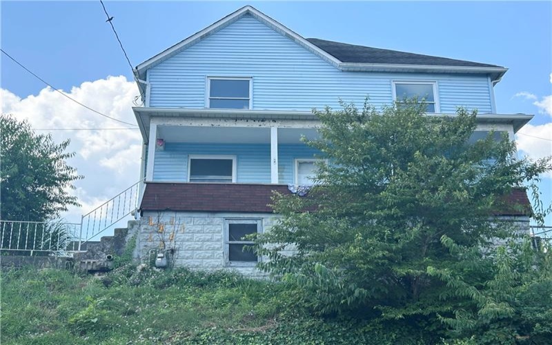 403 Lowell Street, Vandergrift, 15690, 4 Bedrooms Bedrooms, ,2 BathroomsBathrooms,Residential,For Sale,Lowell Street,1716161