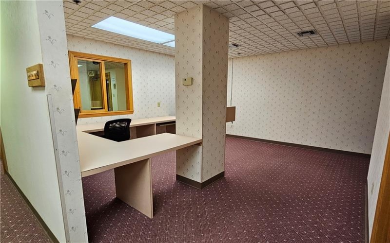 911 Ligonier St. Suite 004, Latrobe, 15650, ,Commercial-industrial-business,For Sale,Ligonier St. Suite 004,1703055