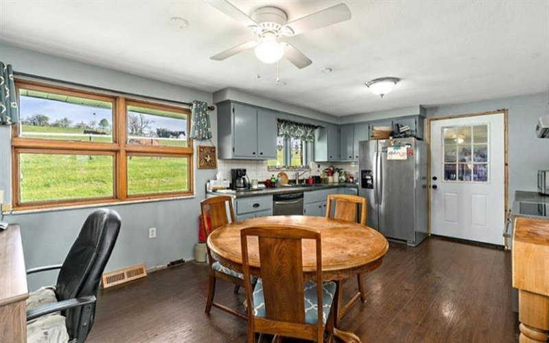 44 Kaukonen Dr, Coal Center, 15423, 2 Bedrooms Bedrooms, ,1 BathroomBathrooms,Residential,For Sale,Kaukonen Dr,1716461