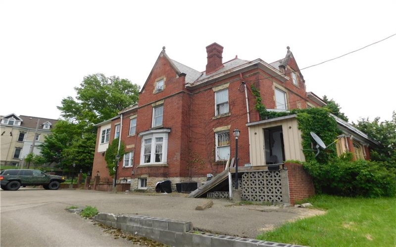 105 Fayette Street, Uniontown, 15401, ,Commercial-industrial-business,For Sale,Fayette Street,1703279
