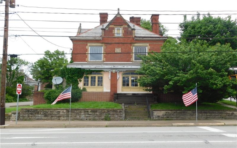 105 Fayette Street, Uniontown, 15401, ,Commercial-industrial-business,For Sale,Fayette Street,1703279