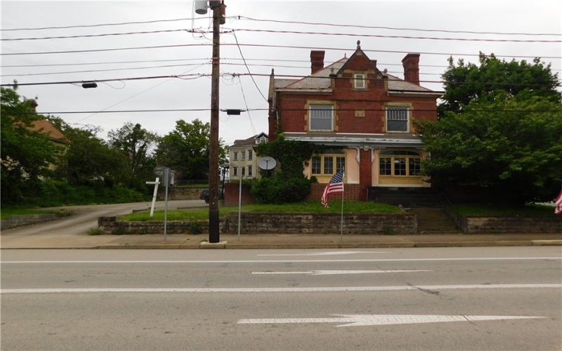 105 Fayette Street, Uniontown, 15401, ,Commercial-industrial-business,For Sale,Fayette Street,1703279