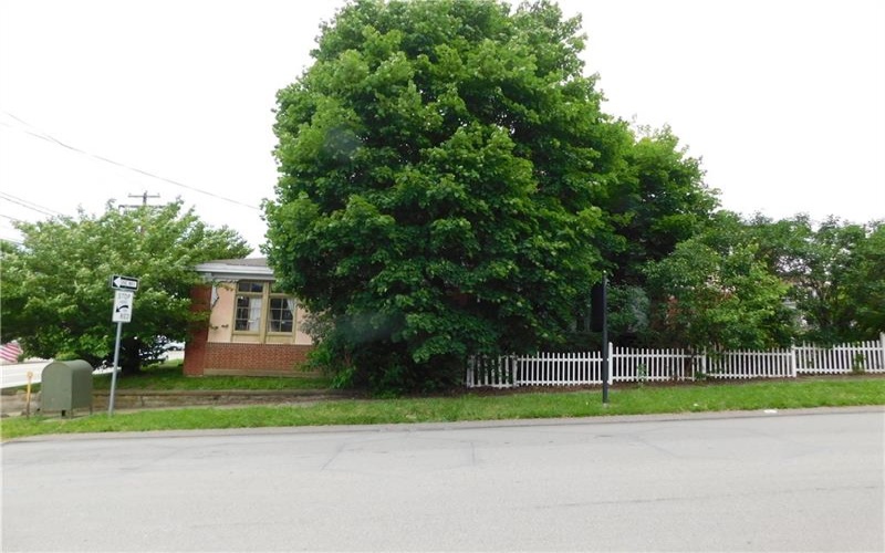 105 Fayette Street, Uniontown, 15401, ,Commercial-industrial-business,For Sale,Fayette Street,1703279