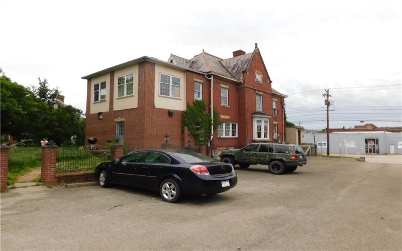 105 Fayette Street, Uniontown, 15401, ,Commercial-industrial-business,For Sale,Fayette Street,1703279