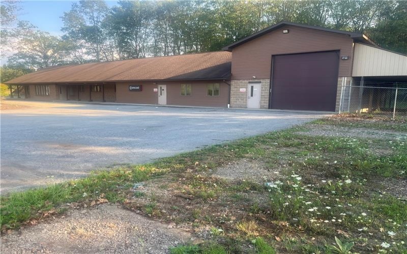 7665 Lincoln Highway, Shanksville, 15560, ,Commercial-industrial-business,For Sale,Lincoln Highway,1716625