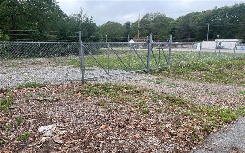 7665 Lincoln Highway, Shanksville, 15560, ,Commercial-industrial-business,For Sale,Lincoln Highway,1716625