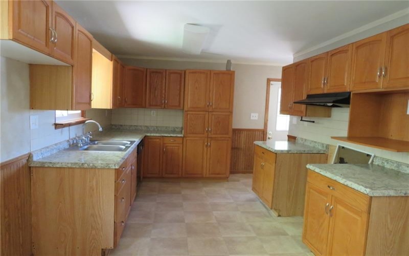 21 Daisytown Rd, Daisytown, 15427, 3 Bedrooms Bedrooms, 6 Rooms Rooms,2 BathroomsBathrooms,Residential,For Sale,Daisytown Rd,1703363
