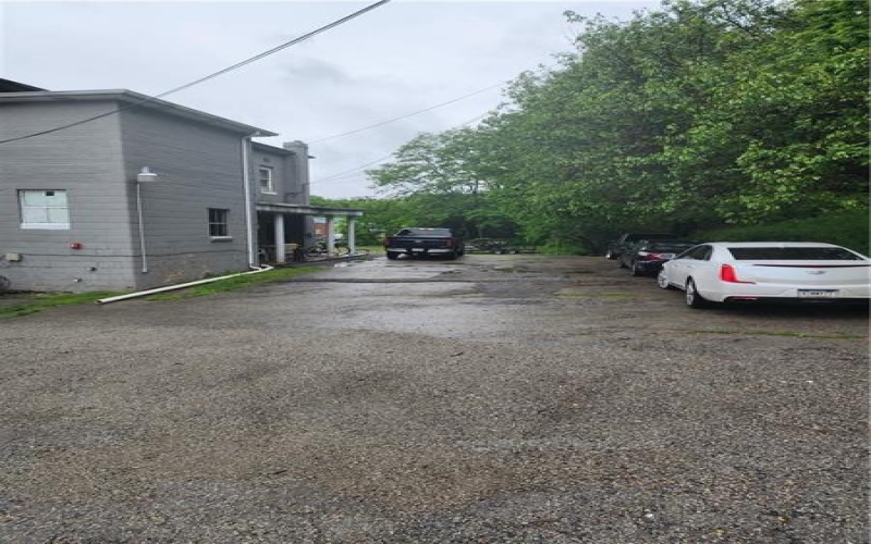 1160 Murray Ave, Latrobe, 15650, ,Multi-unit,For Sale,Murray Ave,1703369