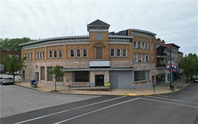 152 Grant Avenue, Vandergrift, 15690, ,Commercial-industrial-business,For Sale,Grant Avenue,1703460