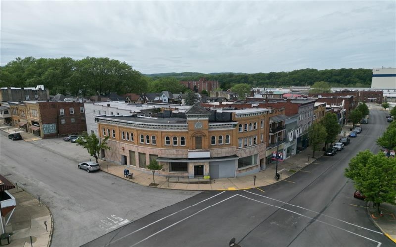 152 Grant Avenue, Vandergrift, 15690, ,Commercial-industrial-business,For Sale,Grant Avenue,1703460
