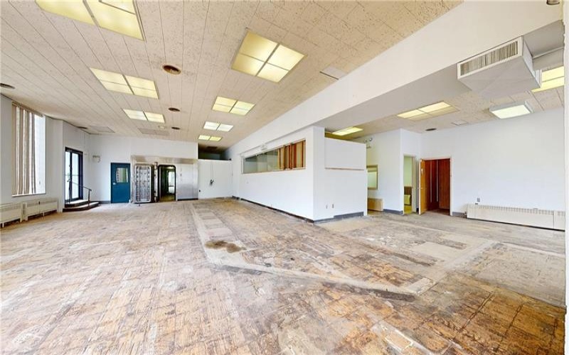 152 Grant Avenue, Vandergrift, 15690, ,Commercial-industrial-business,For Sale,Grant Avenue,1703460