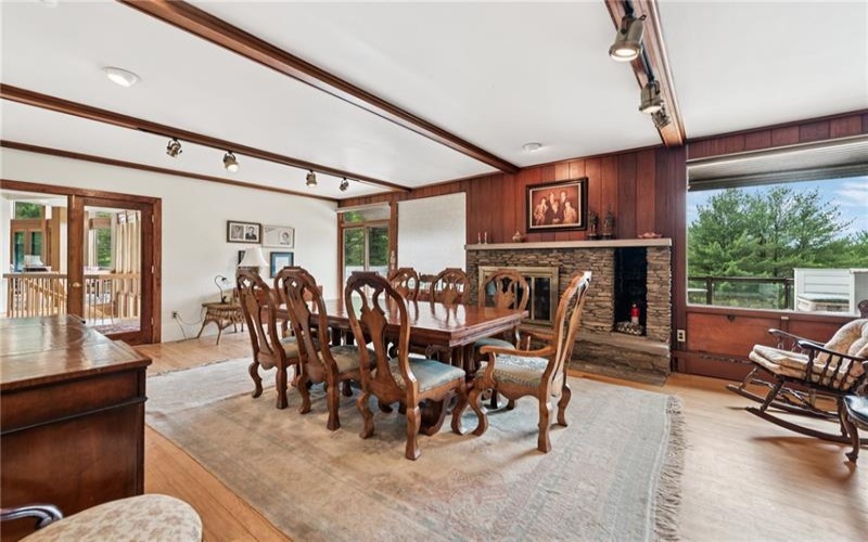 428 Jefferson School Road, Ligonier, 15658, 8 Bedrooms Bedrooms, 14 Rooms Rooms,5.2 BathroomsBathrooms,Residential,For Sale,Jefferson School Road,1703503