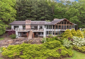 428 Jefferson School Road, Ligonier, 15658, 8 Bedrooms Bedrooms, 14 Rooms Rooms,5.2 BathroomsBathrooms,Residential,For Sale,Jefferson School Road,1703503