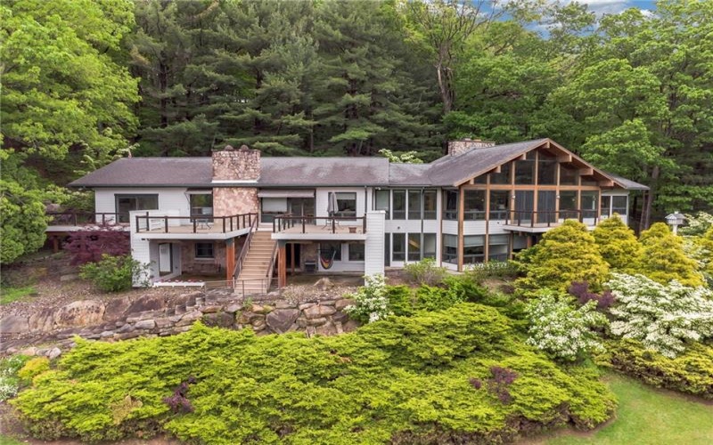 428 Jefferson School Road, Ligonier, 15658, 8 Bedrooms Bedrooms, 14 Rooms Rooms,5.2 BathroomsBathrooms,Residential,For Sale,Jefferson School Road,1703503