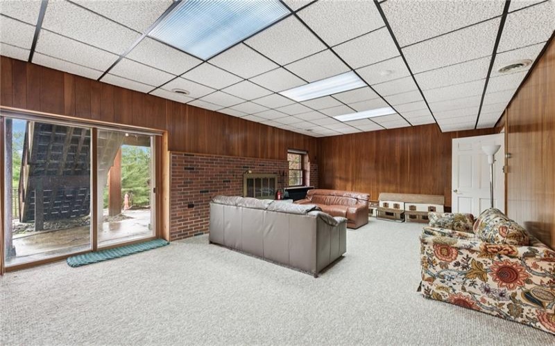 428 Jefferson School Road, Ligonier, 15658, 8 Bedrooms Bedrooms, 14 Rooms Rooms,5.2 BathroomsBathrooms,Residential,For Sale,Jefferson School Road,1703503
