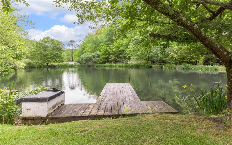 428 Jefferson School Road, Ligonier, 15658, 8 Bedrooms Bedrooms, 14 Rooms Rooms,5.2 BathroomsBathrooms,Residential,For Sale,Jefferson School Road,1703503