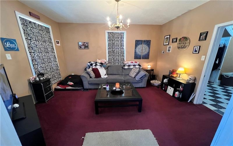 534 Broadway St, Masontown, 15461, 4 Bedrooms Bedrooms, 8 Rooms Rooms,1 BathroomBathrooms,Residential,For Sale,Broadway St,1703706