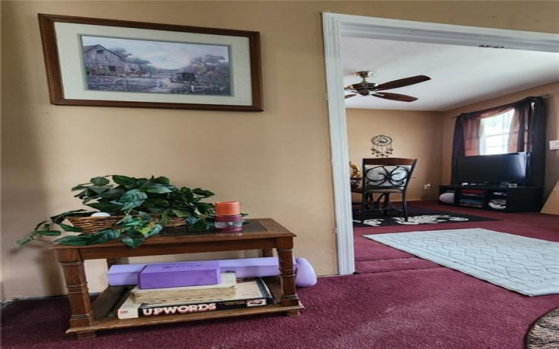 534 Broadway St, Masontown, 15461, 4 Bedrooms Bedrooms, 8 Rooms Rooms,1 BathroomBathrooms,Residential,For Sale,Broadway St,1703706