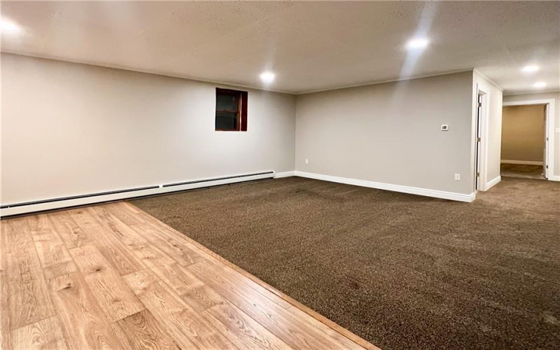 127 Main St, Somerset, 15501, ,Commercial-industrial-business,For Sale,Main St,1716943