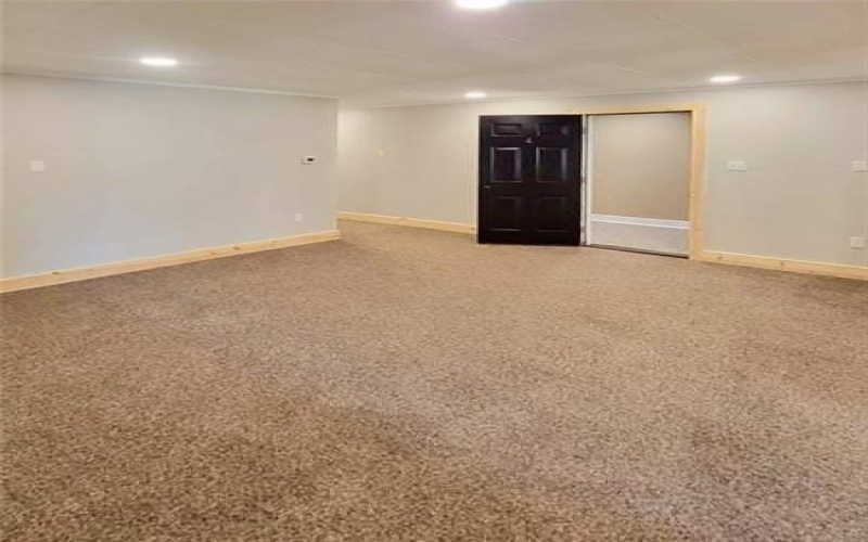 127 Main St, Somerset, 15501, ,Commercial-industrial-business,For Sale,Main St,1716943