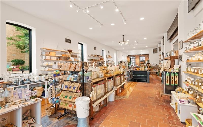 127 Main St, Somerset, 15501, ,Commercial-industrial-business,For Sale,Main St,1716943
