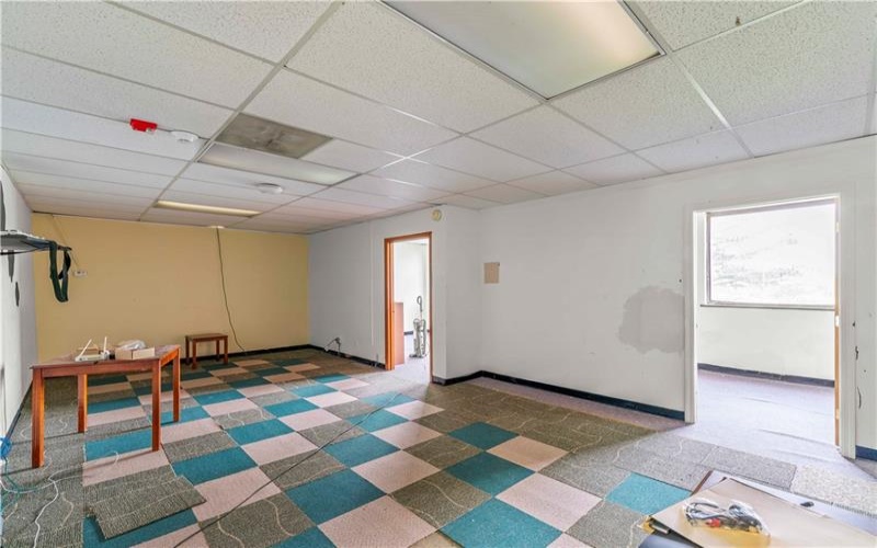 1530 Hillcrest Ave, Washington, 15301, ,Commercial-industrial-business,For Sale,Hillcrest Ave,1703778