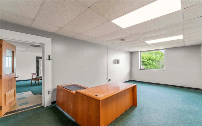 1530 Hillcrest Ave, Washington, 15301, ,Commercial-industrial-business,For Sale,Hillcrest Ave,1703778