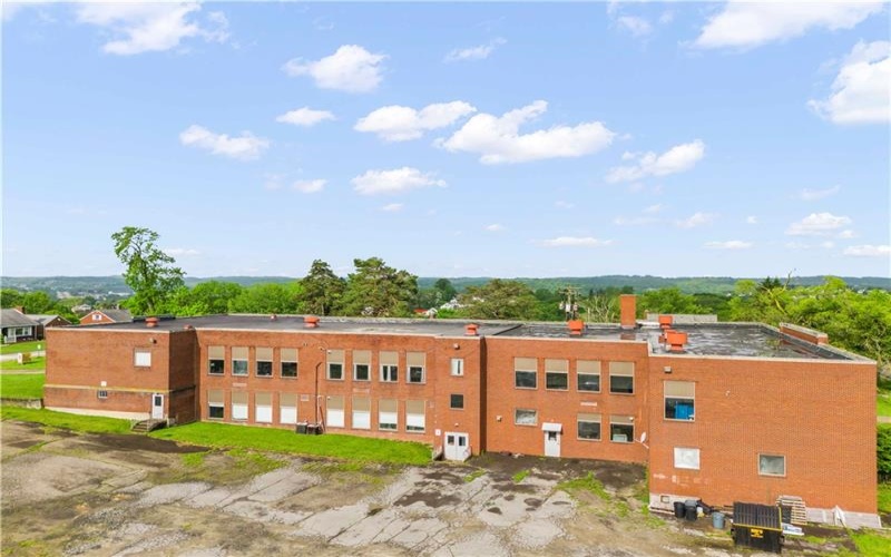 1530 Hillcrest Ave, Washington, 15301, ,Commercial-industrial-business,For Sale,Hillcrest Ave,1703778