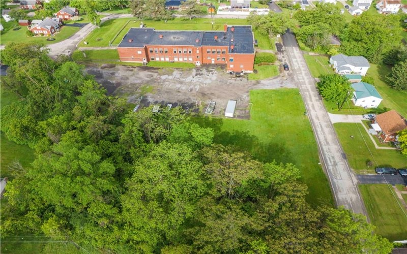 1530 Hillcrest Ave, Washington, 15301, ,Commercial-industrial-business,For Sale,Hillcrest Ave,1703778