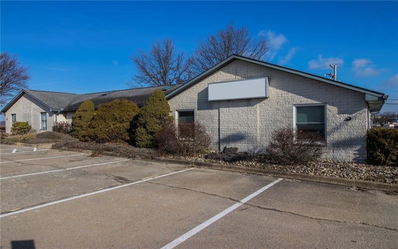 322-326 Unity Plaza, Latrobe, 15650, ,Commercial-industrial-business,For Sale,Unity Plaza,1703958