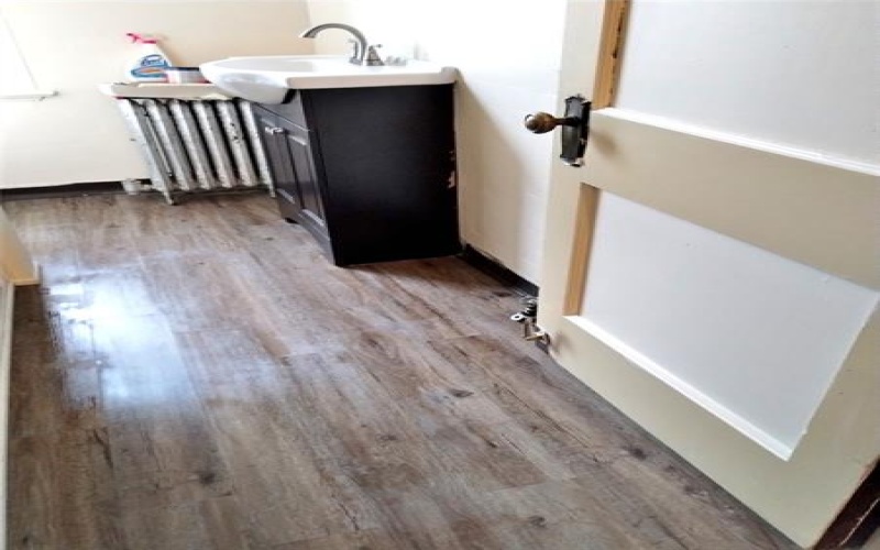 41 Morgantown Street, Uniontown, 15401, 1 Bedroom Bedrooms, ,1 BathroomBathrooms,Lease,For Rent,Morgantown Street,1704221